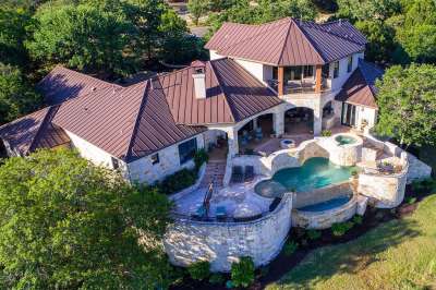 A Timber Home in Texas Hill Country